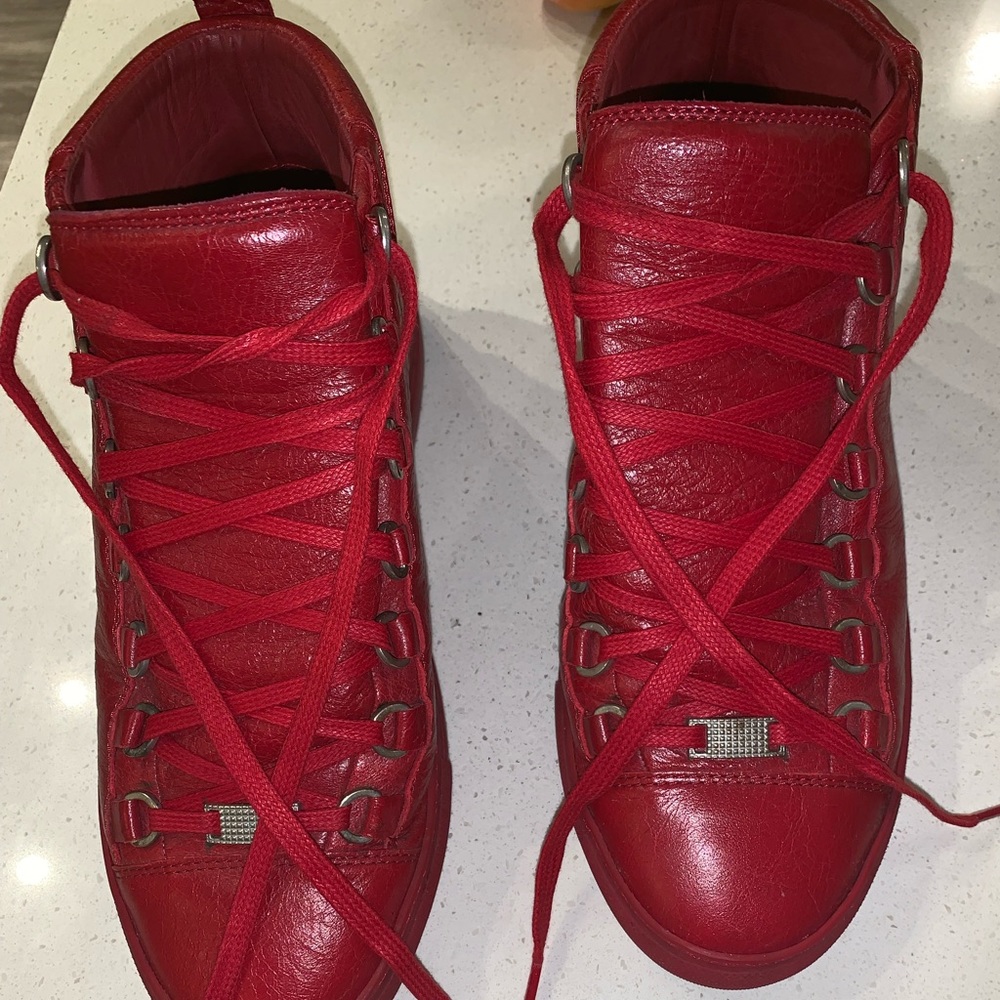 AUTHENTIC BALENCIAGA ARENA FLATS w/ dust bag